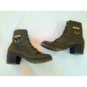 Madden NYC Klarra-P Women's Ankle Lace Up Combat Boots Army Green 9.5M